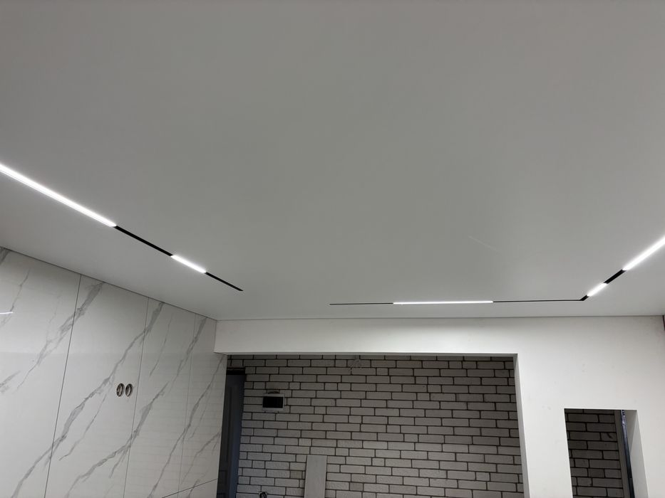 Натяжные потолки