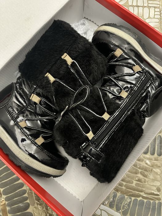 Сапожки для девочки