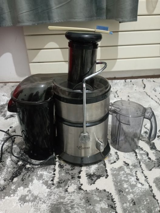 Соковыжималка б/у в хорошем состоянии