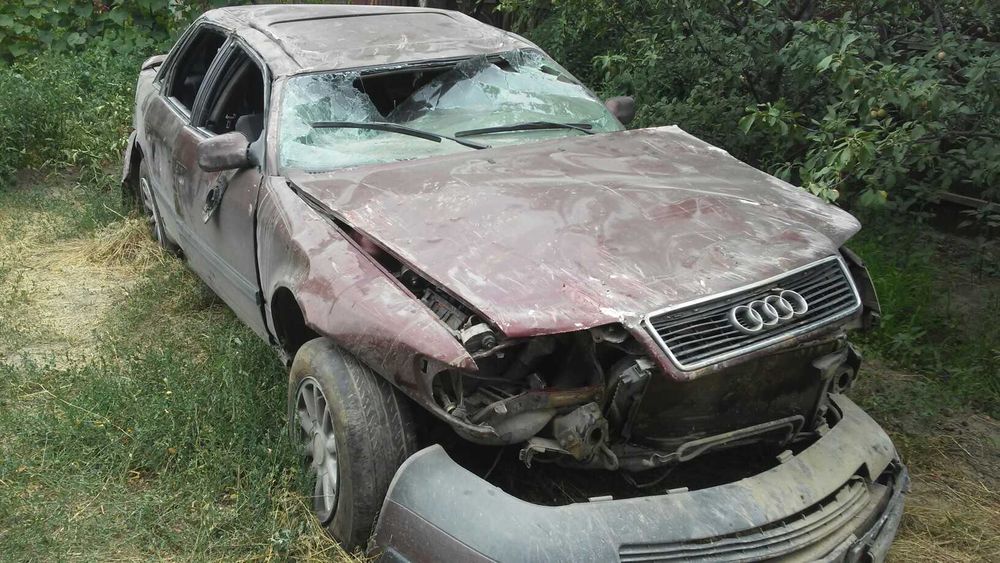 Продам AUDI 100 седан