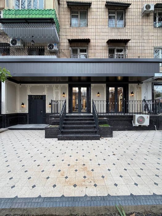 Продаётся нежилое помешения метро Айбек Мирабадский р-н