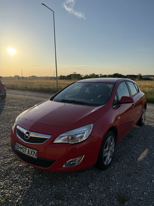 OPEL Astra 2011 — imagine 2