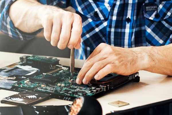 Программист на выезд , решение проблем с компьютерами и ноутбуками