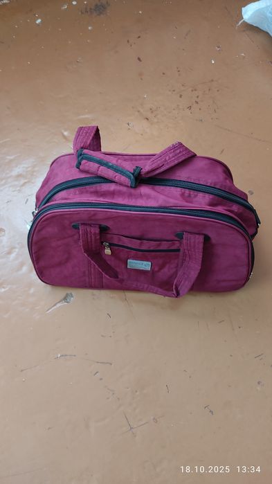 Сумки спортивная и дорожная