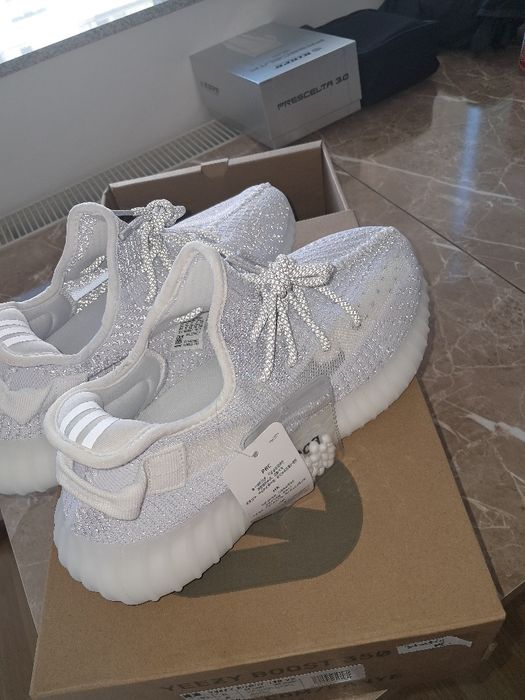 Yezzy boost 350 reflective