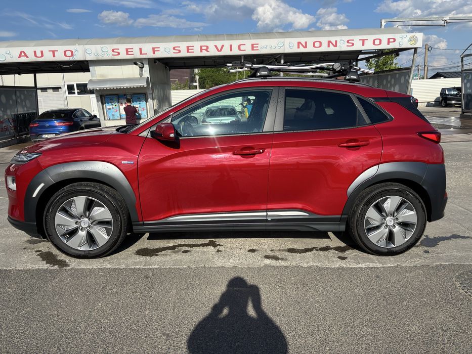 Inchiriez Hyundai Kona electric