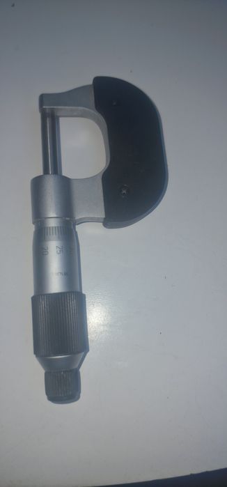 Micrometru mecanic de exterior