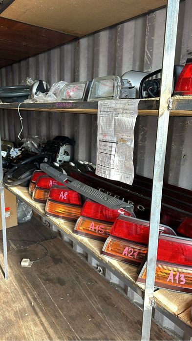 Продам нессан а32-33 на запчасти