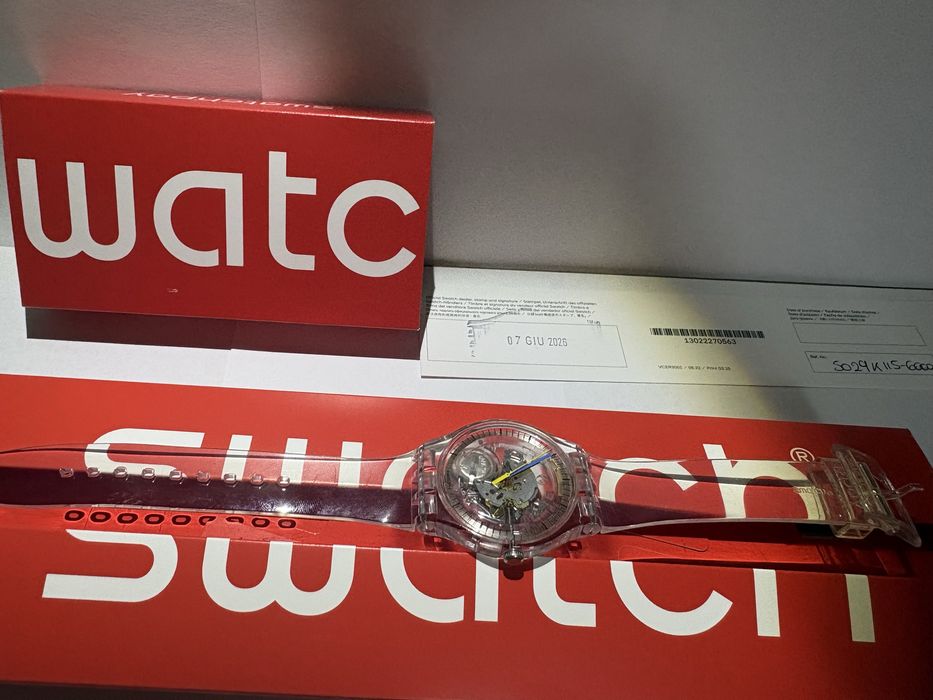 Swatch Jelly Fish със SwatchPAY! – стил, технологии и уникален дизайн в едно.