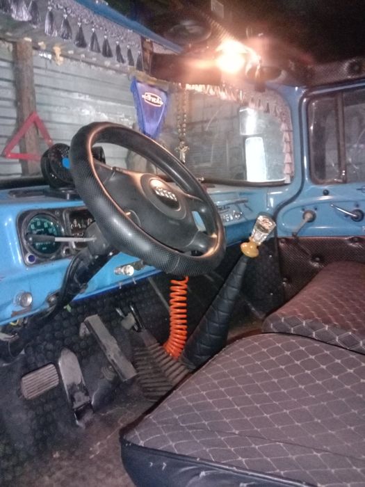 Продам зил 130 самосвал