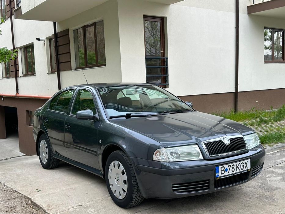 Skoda Octavia 109.000 KM 1.6 Benzina 105 CP An fabricatie 2008