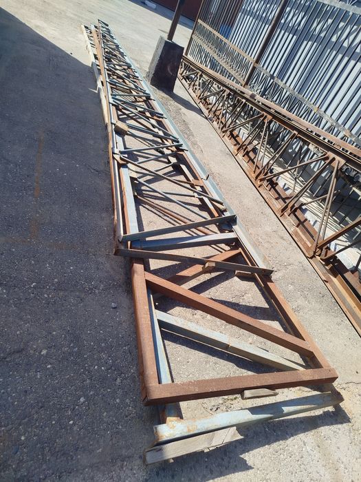 Металлический ферма