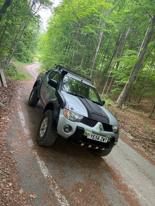 Mitsubishi L200