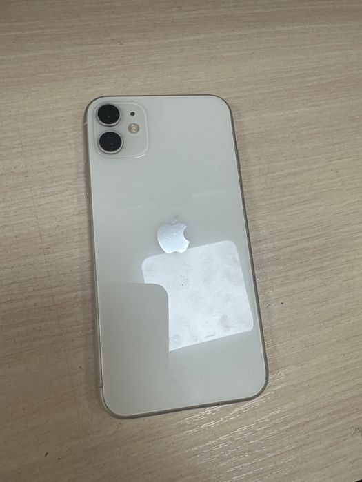 iphone 11 в белом цвете