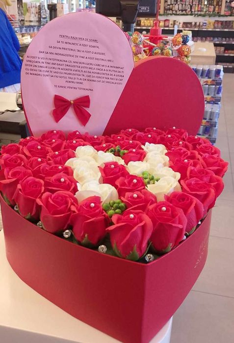 Aranjamente flori sapun parfumate, Lumânări, buchete