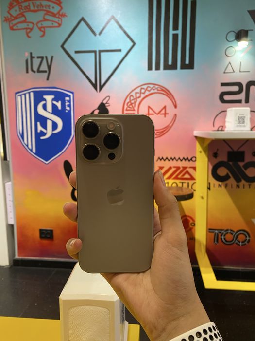 Iphone 16 pro  1 tb акб 100%