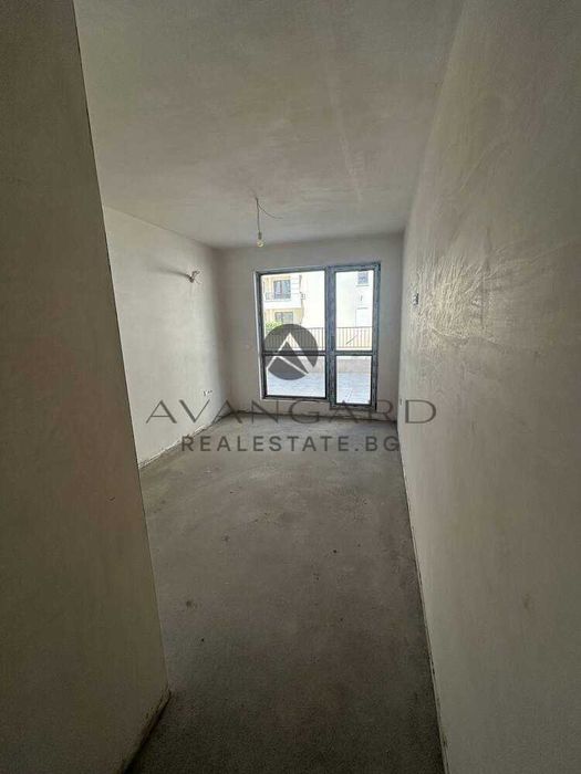 Продава се Тристаен апартамент в Пловдив, Христо Смирненски - 141 кв.м за 1128 €/кв.м - Снимка #1