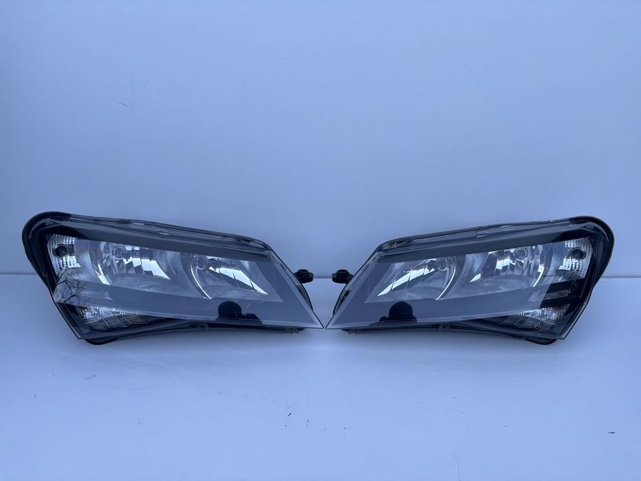 Far st /dr  Skoda Superb 3 2015-2020