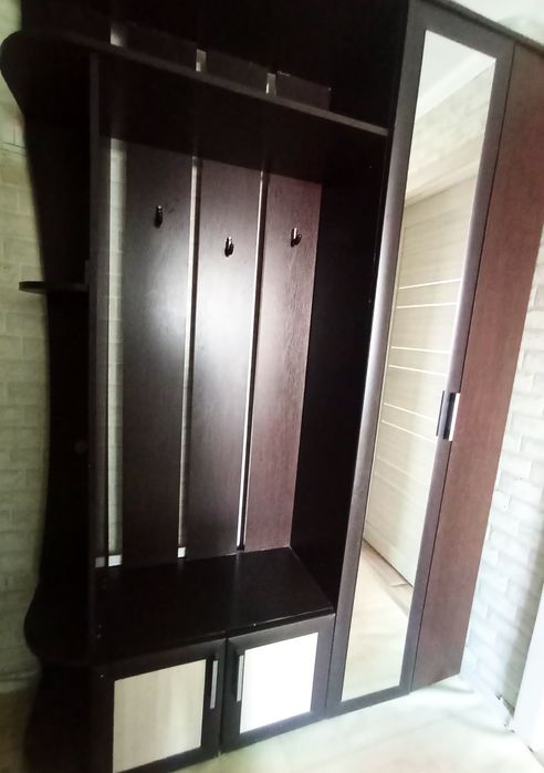 Продам прихожую Ксения 1