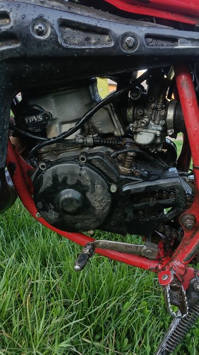 Vând sau schimb  Yamaha dt 125 2 t  perfect functionabil