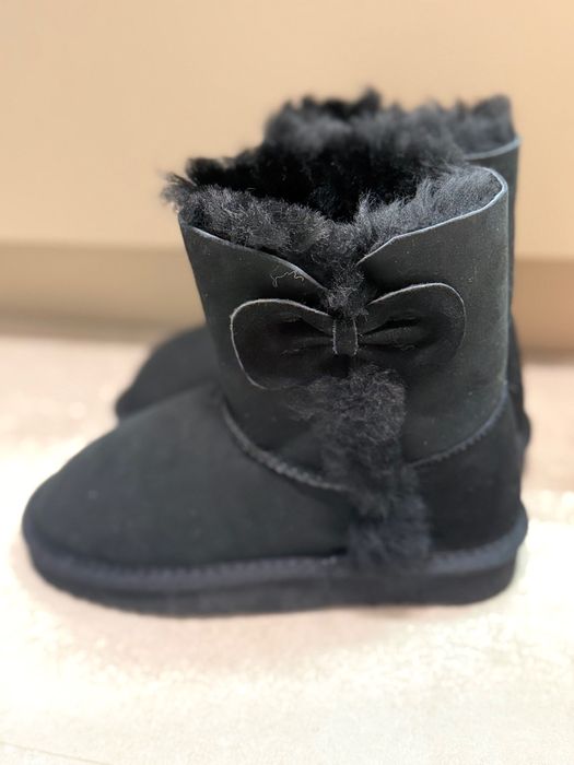Детски топли ботушки с панделки