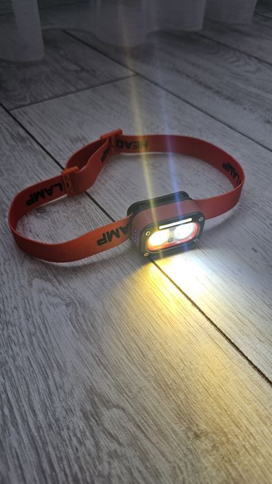 Налобный фонарь с сенсером