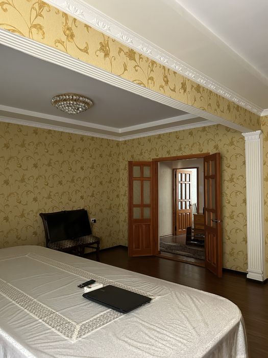 Юнусабад 19 продается 4-х комнатная квартира