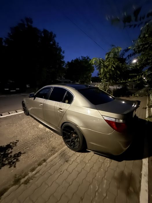 Vand sau schimb bmw seria 5 e60 525D