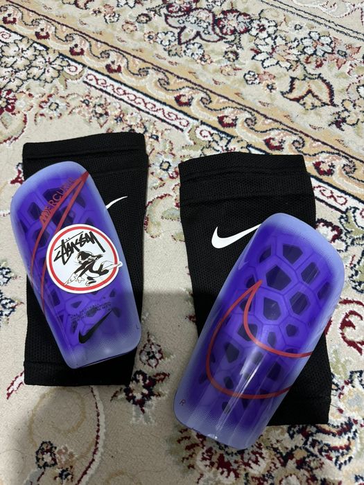 Щитки для футбола Nike Mercurial