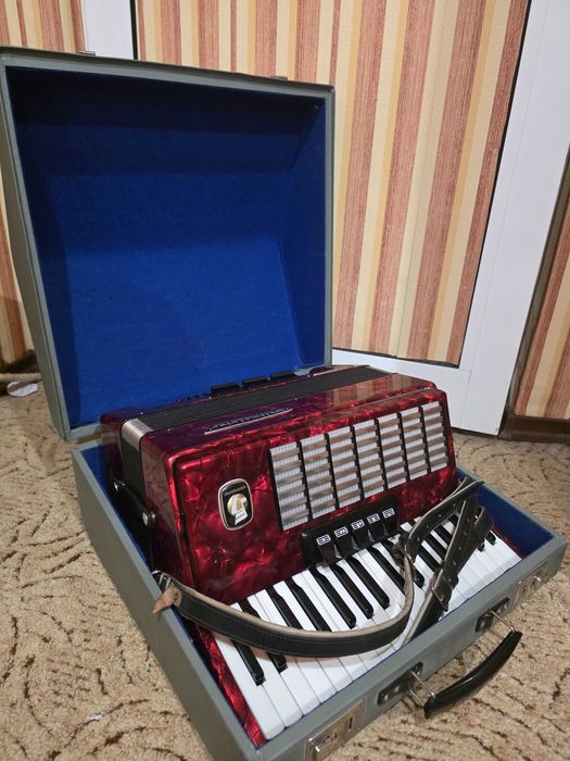 Акордеон Weltmeister