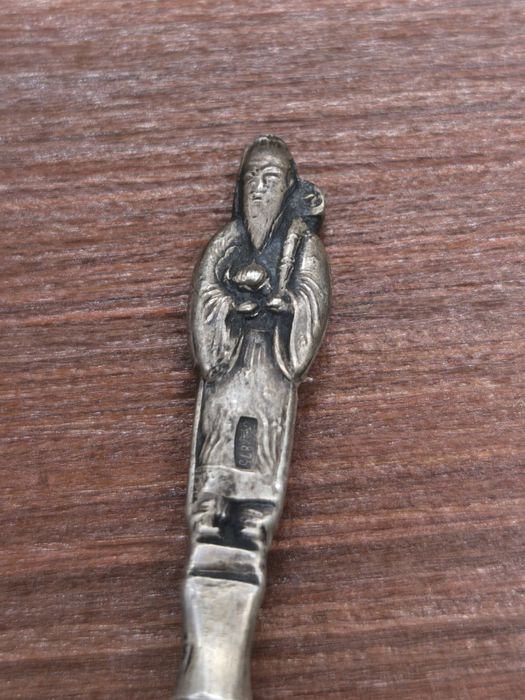 Серебряные ложечки для кофе