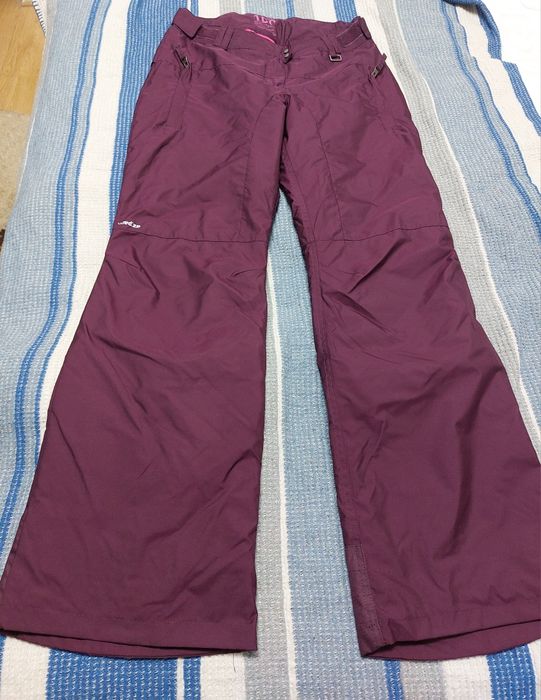 Vand pantaloni schi