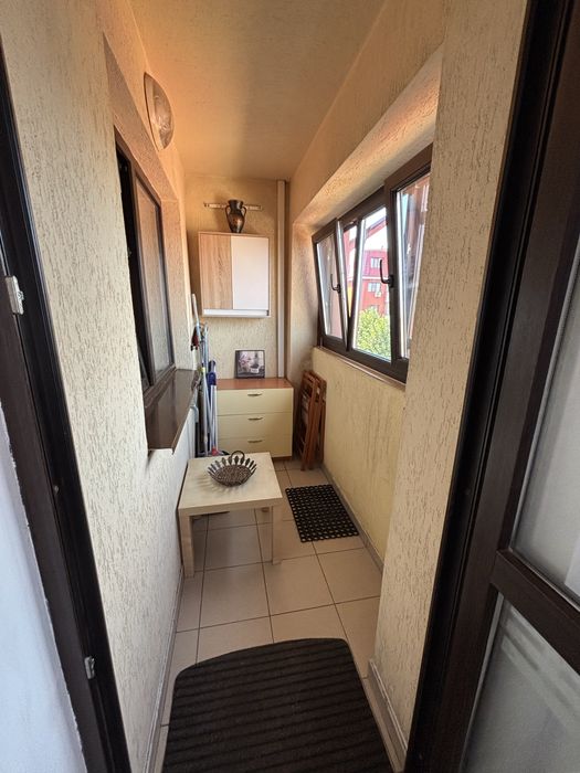 Particular inchiriez apartament 3 camere / duplex