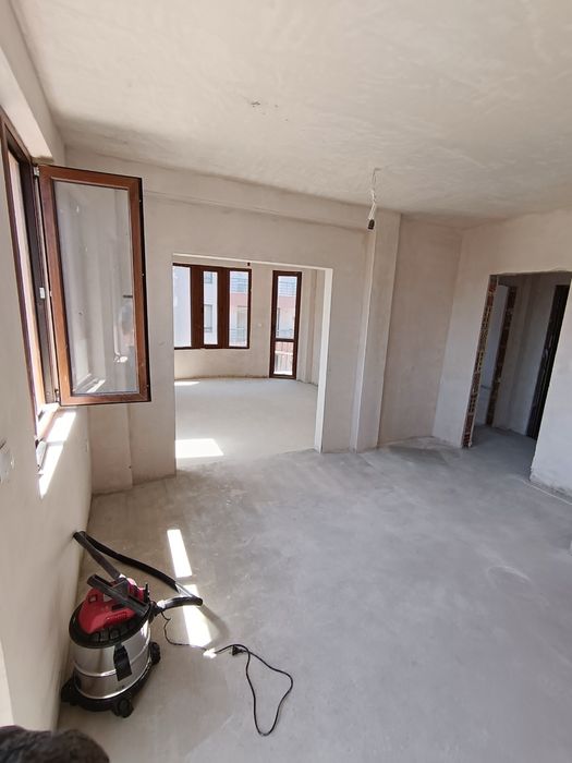 Продава се Тристаен апартамент в Поморие - 118 кв.м за 744 €/кв.м - Снимка #10