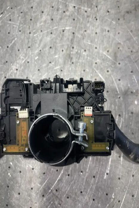 Ansamblu manete cu spira volan 8K0953568D Audi A4 2008