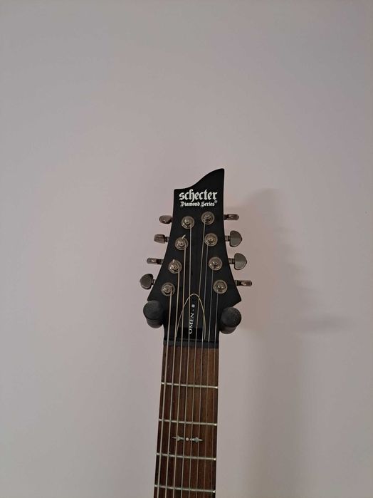 Schecter Omen 8 Walnut Satin осем струнна китара