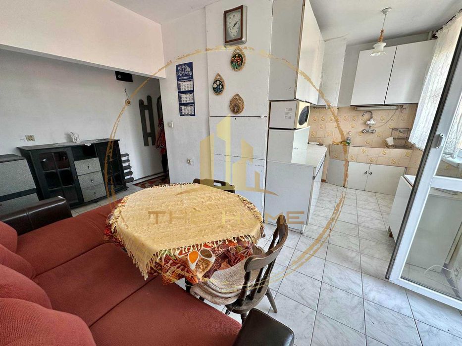 Дава се под наем Тристаен апартамент в с. Левски, Област Варна - 75 кв.м за 425 € - Снимка #1