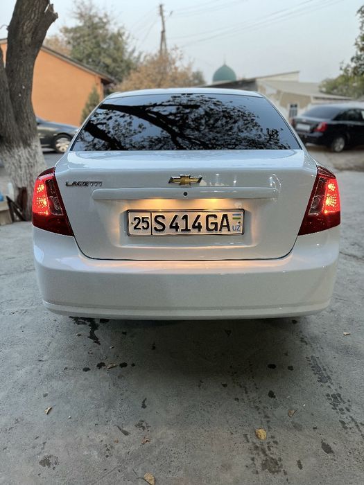 Sotiladi Jentra 1 poz