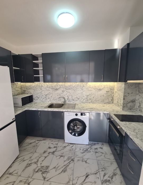 Дава се под наем Двустаен апартамент в Пловдив, Въстанически - 70 кв.м за 408 € - Снимка #4