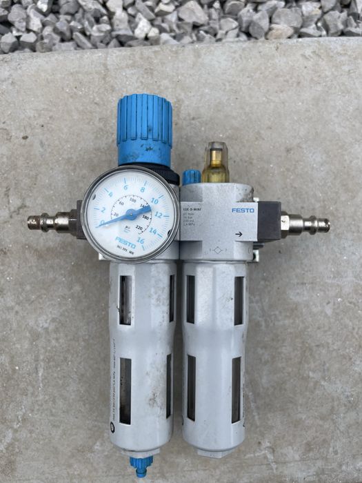 блок за подготовка на сгъстен въздух Festo, модел FRC-1/4-D-MINI