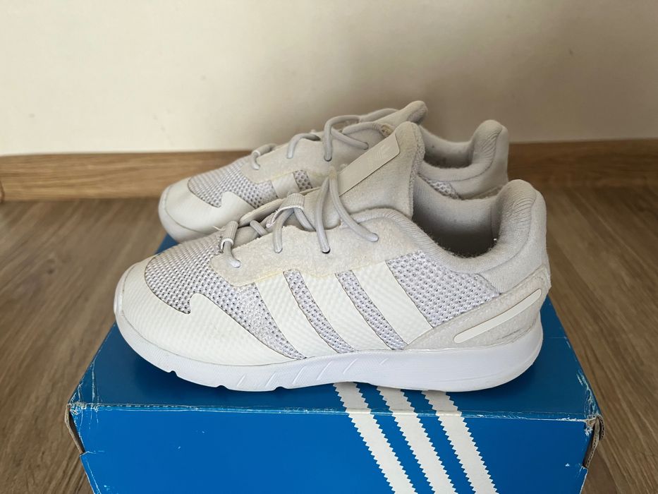 Детски маратонки Adidas 27 номер