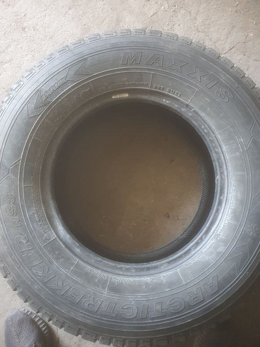 Продам автошины 235/75/15