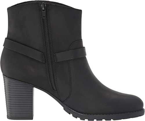 Дамски боти clarks