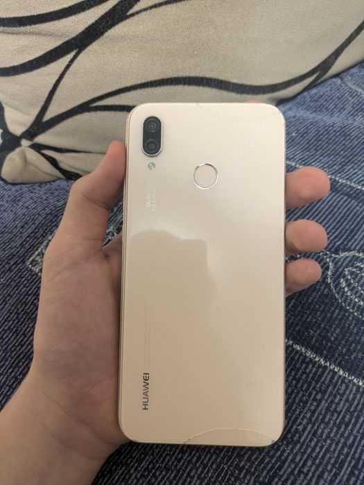Huawei p20 lite телефон