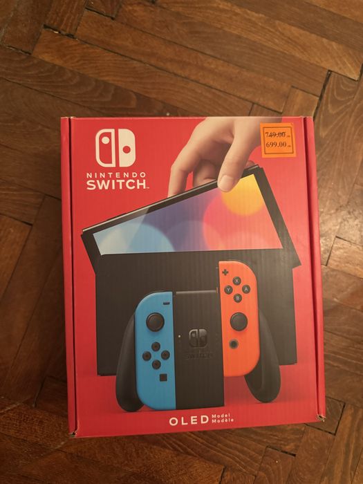 Switch Oled + игри + калъф