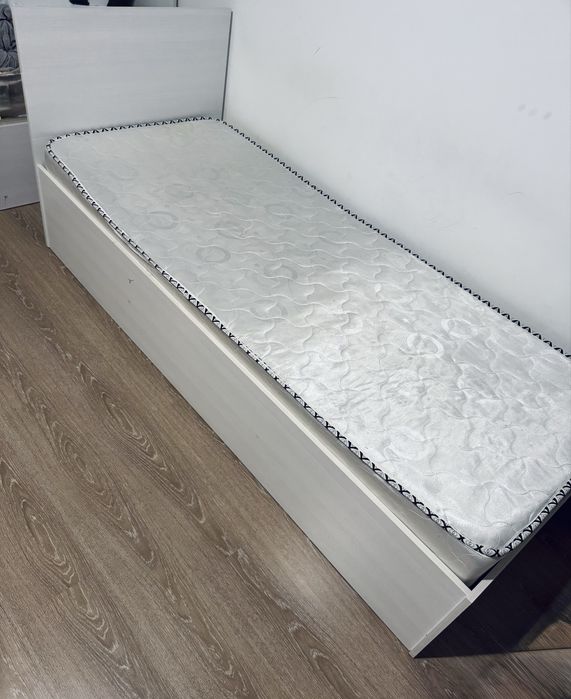 Продам 2 кровати 200×85