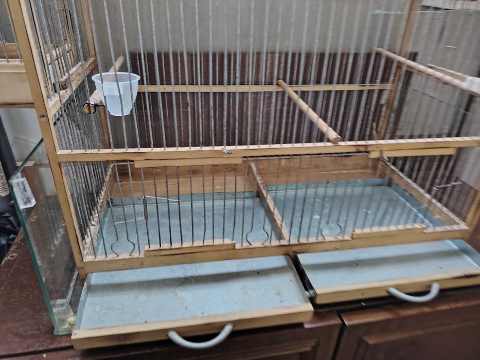 Клетка за канарчетата