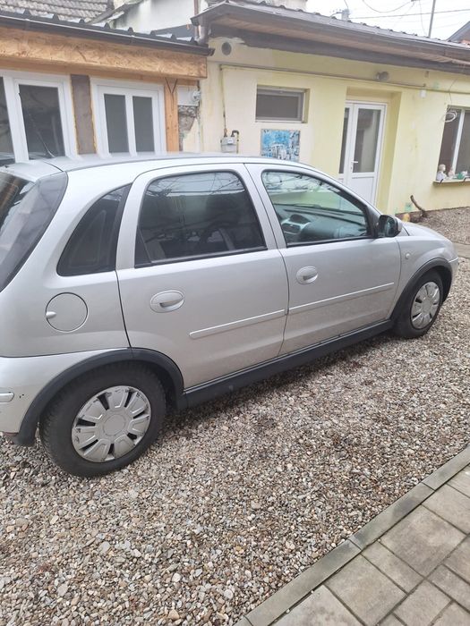 Opel Corsa C 2005 Benzina