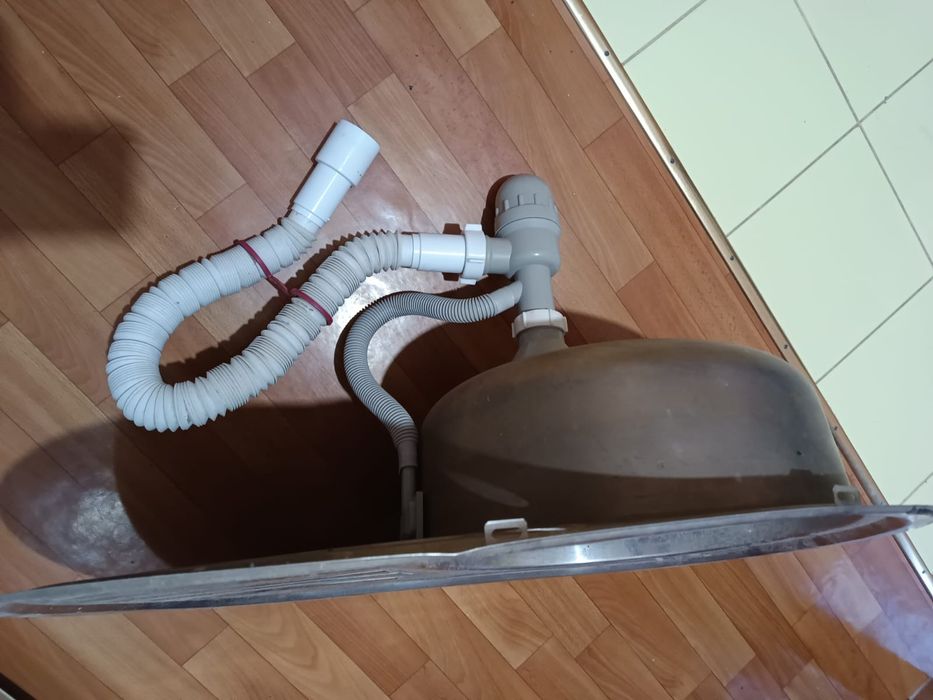 Мойка со шлангом