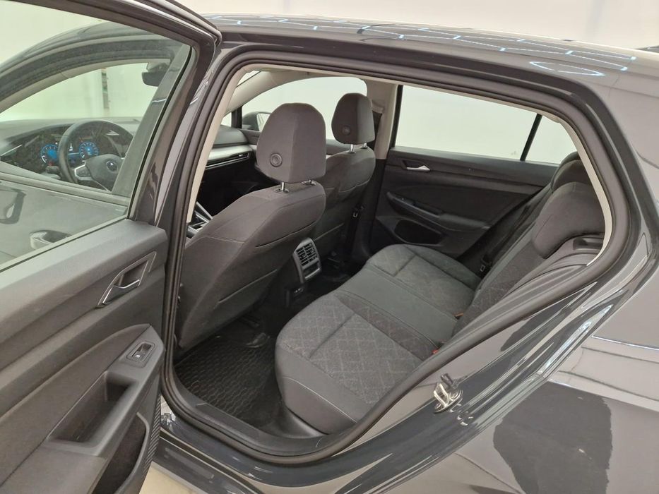 Golf 2021 89000 km TVA deductibil